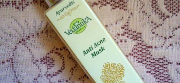 Vedantika Herbals Anti acne Review - Eleena Alphonso